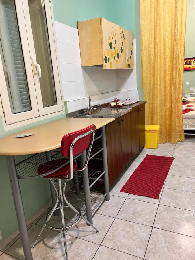 カターニアMyhouse 3 - Punto Di Arrivo - Aereoporto A 7 Minutiアパートメント エクステリア 写真